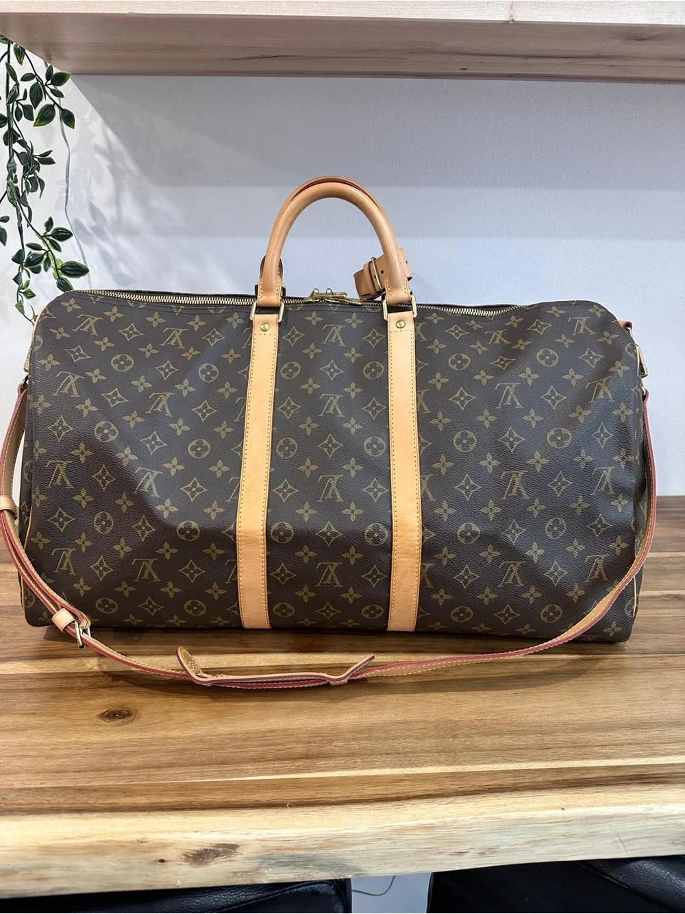 LOUIS VUITTON BANDOULIERE 55 MONOGRAM CANVAS - Picture 8 of 16